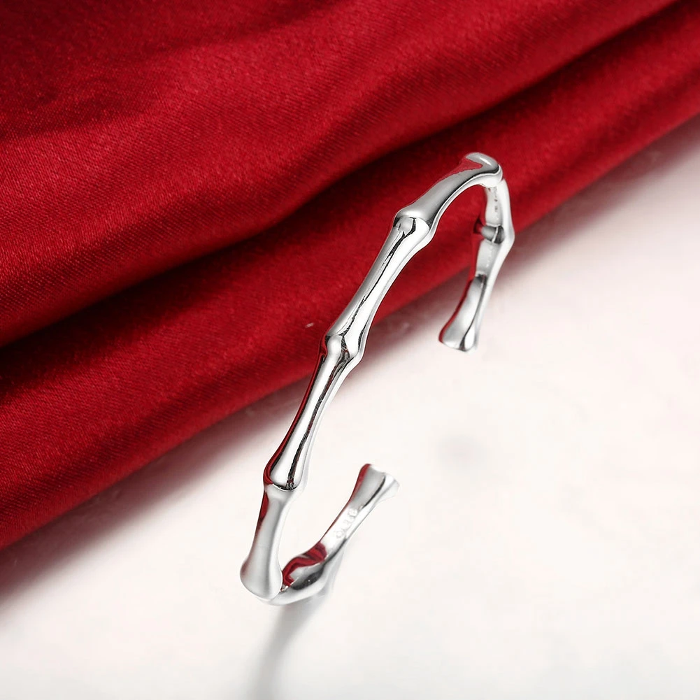 Bracciali a fascia in argento  - Y2K Ethnic Fashion recensione e prezzo