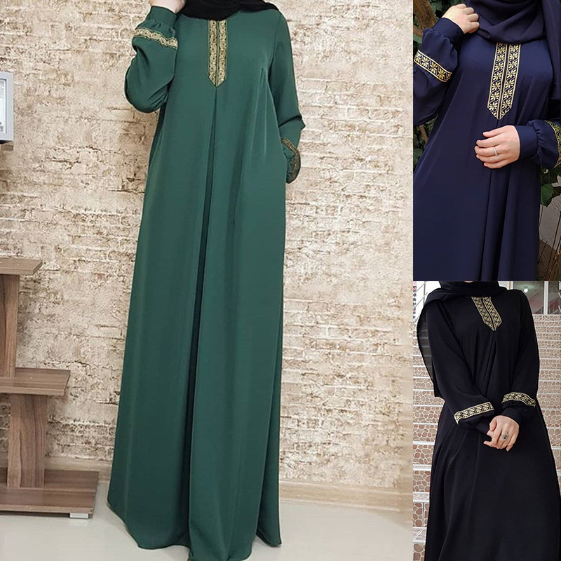 Stile etnico musulmano Stampa  - Ethnic Gown recensione e prezzo